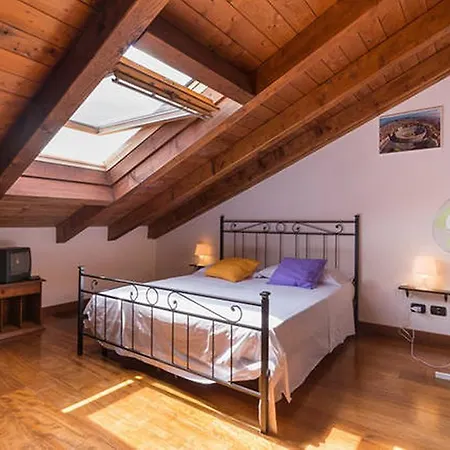Borgo Orsolini Lejlighed